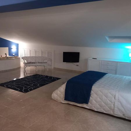 Wendy House Apartament Бари Екстериор снимка