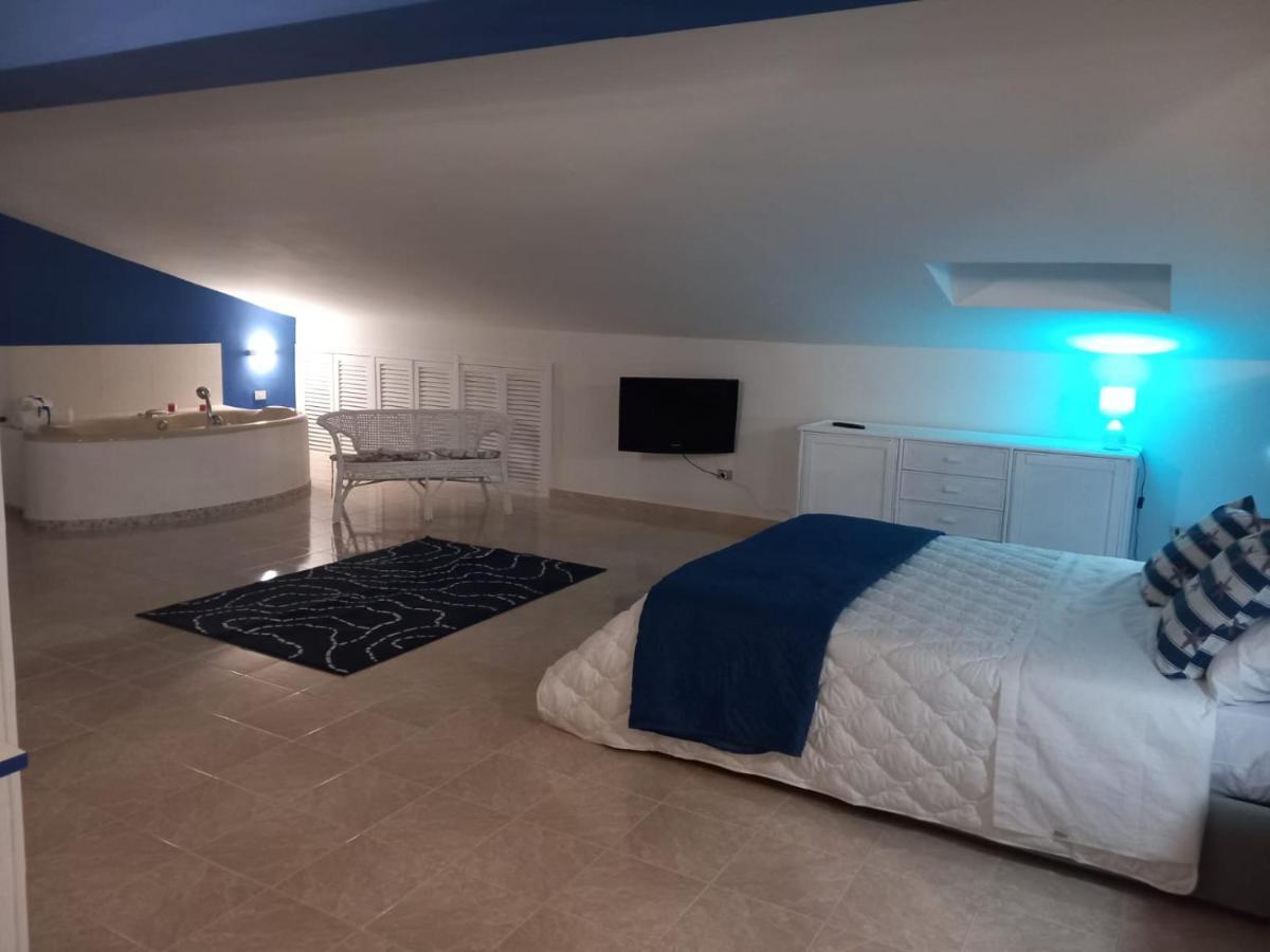Wendy House Apartament Бари Екстериор снимка