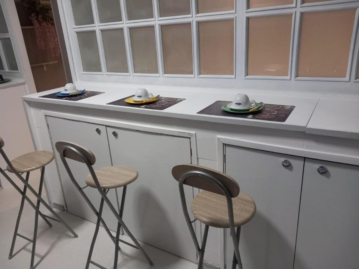 Wendy House Apartament Бари Екстериор снимка