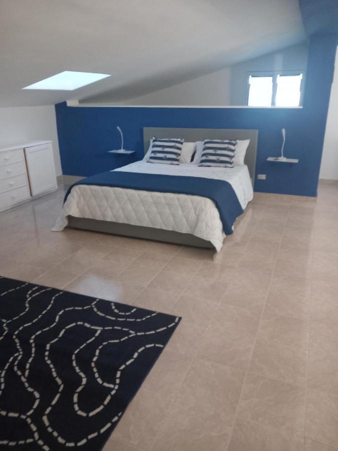 Wendy House Apartament Бари Екстериор снимка