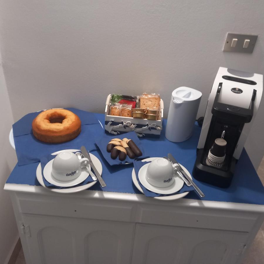 Wendy House Apartament Бари Екстериор снимка