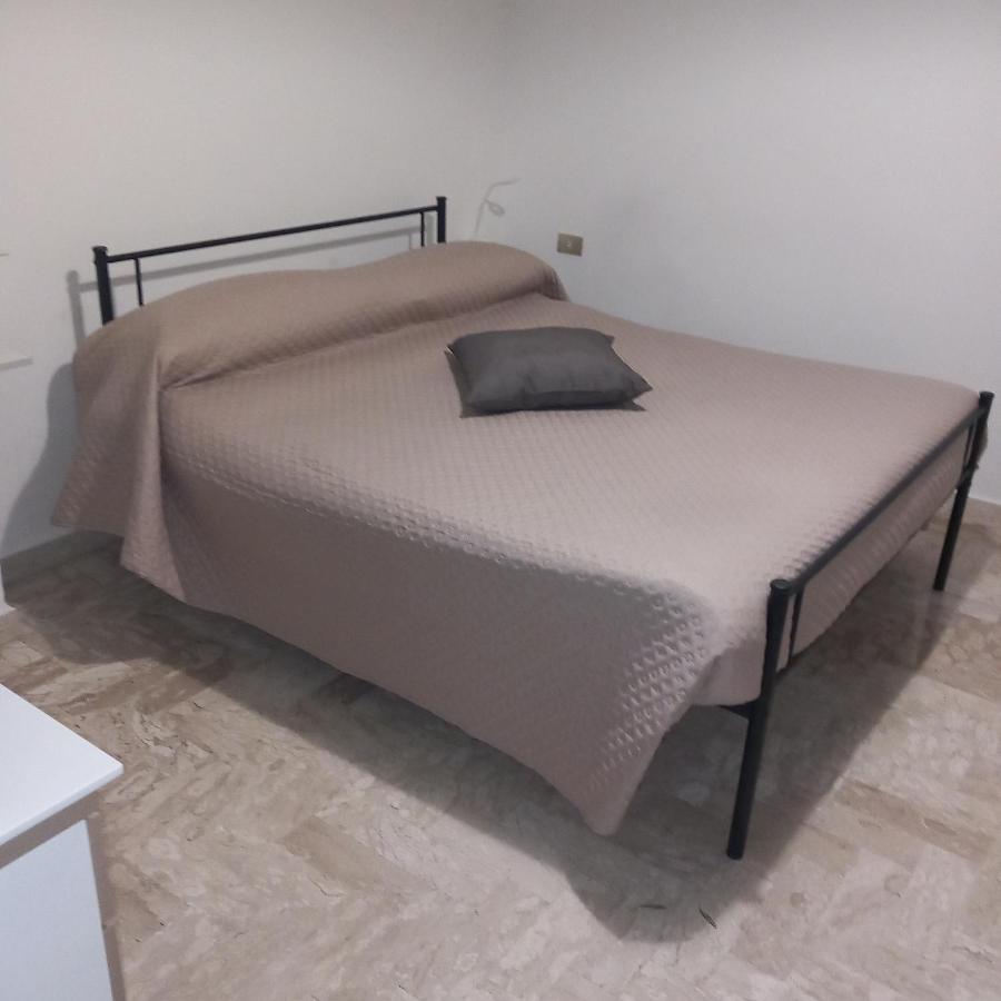 Wendy House Apartament Бари Екстериор снимка