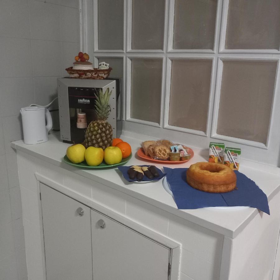 Wendy House Apartament Бари Екстериор снимка