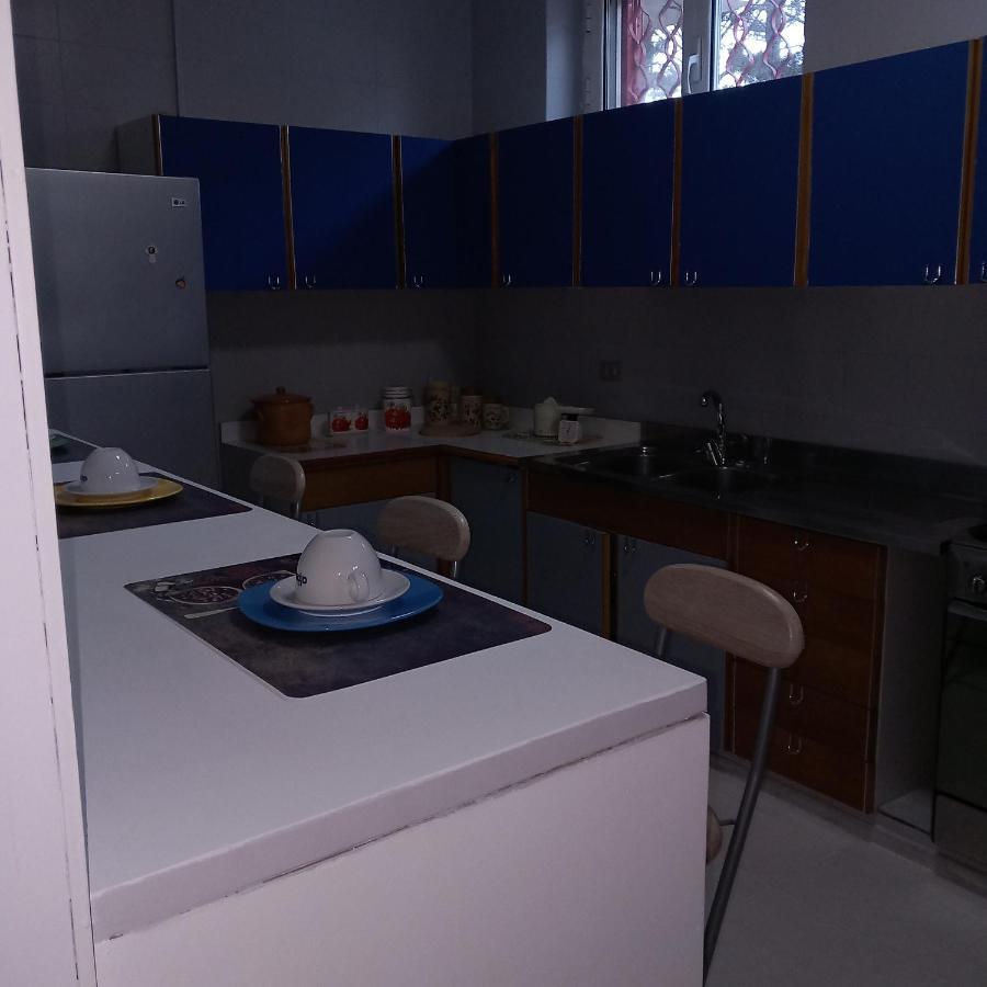 Wendy House Apartament Бари Екстериор снимка